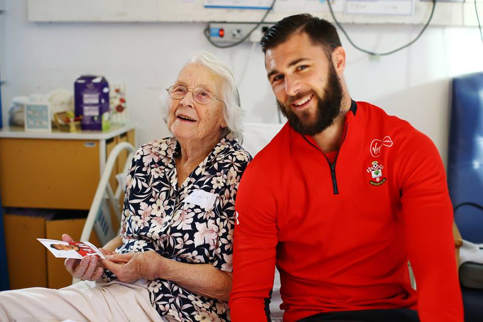 Players from Saints FC visit University Hospital Southampton