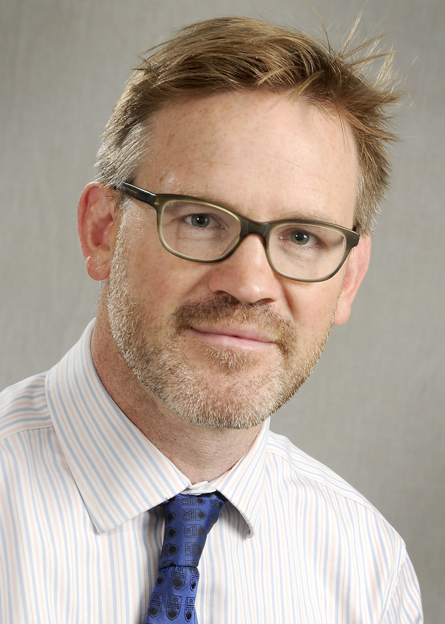 Mr Alexander Aarvold, consultant paediatric orthopaedic surgeon