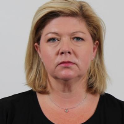 Dr Katherine Spinks