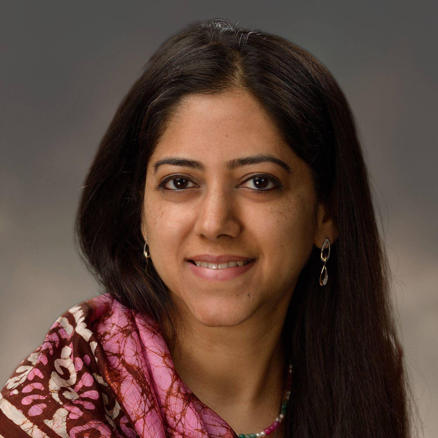 Dr Shivani Aggarwal