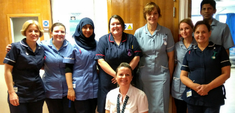 Group photo of staff on respiratory ward D5.